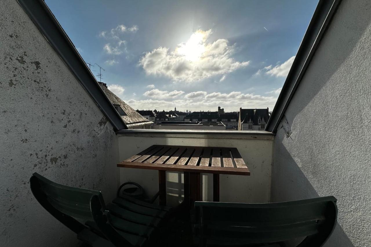 Beautiful Apartment With Terrace - Loire View Tours Zewnętrze zdjęcie